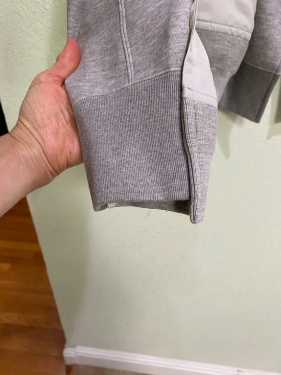 Sacai Sponge x Nylon Twill Hoodie - Picture 4 of 13